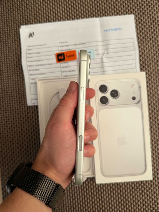 НОВ! 512GB! 24М ГАР.  iPhone 17 Pro Max Лизинг от 49€/мес Silver - бял сив