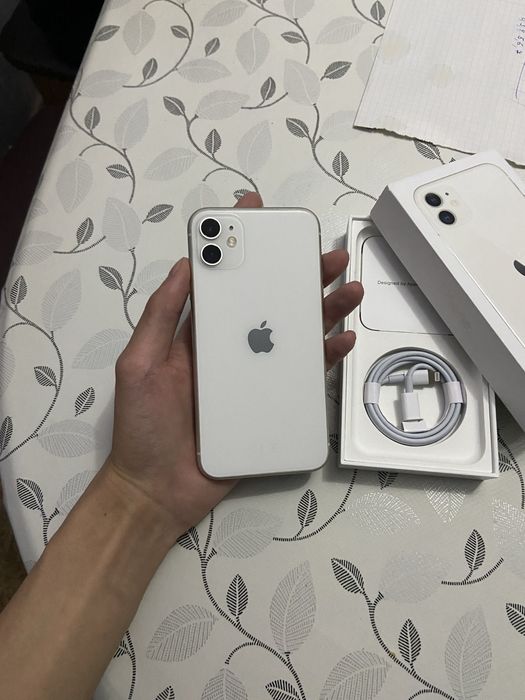Продам Айфон 11 128gb 85%