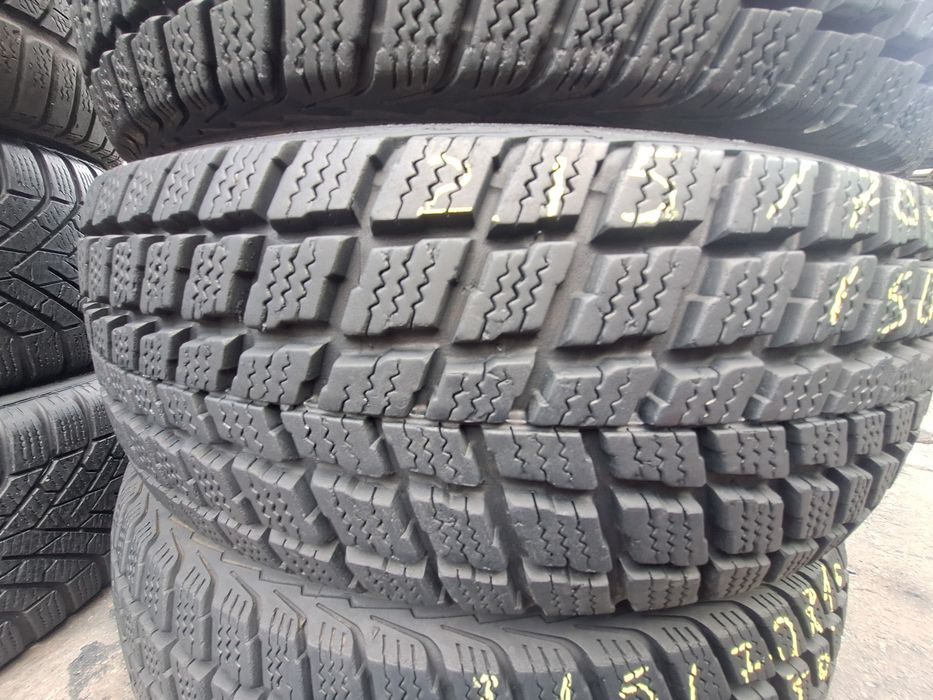 4 anvelope iarna 215/70r16 Nexen Montaj Gratuit