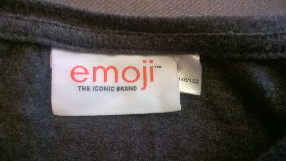 Тениски, блузи и панталони/ Манго, H&M и др.