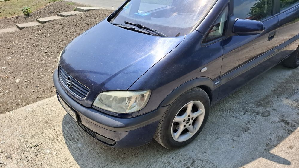 Vând Opel zafira 2.0 disel