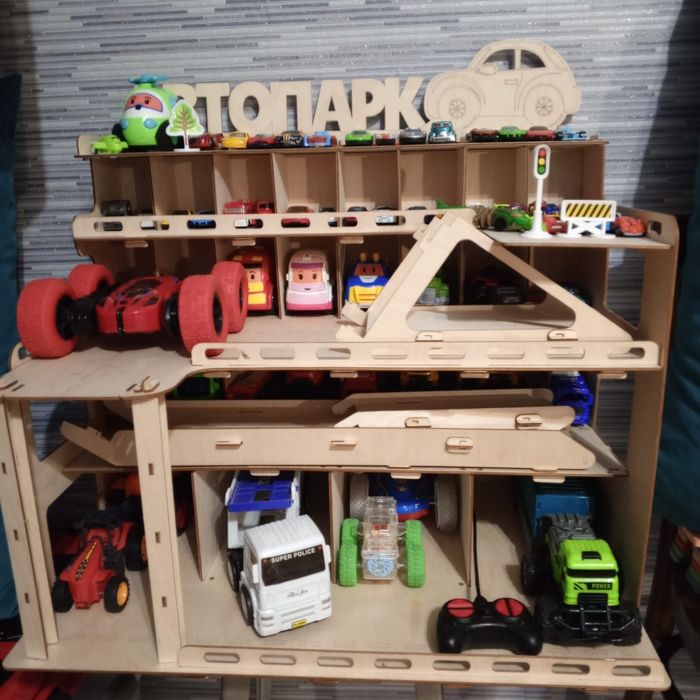 Детский гараж авто парк