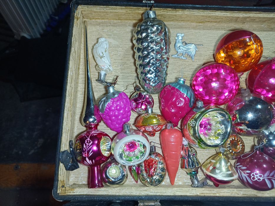 Игрушки Времён СССР. Три гирлянды. Только оптом. рабочие.