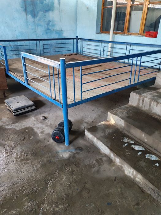 Тапчан железный...