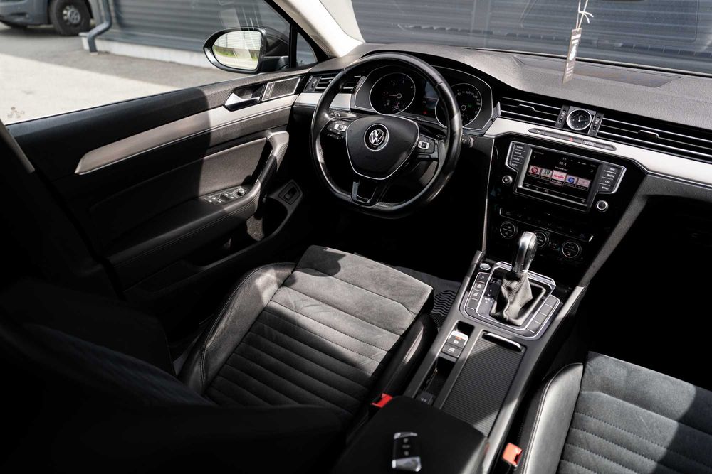 Volkswagen Passat B8 R-Line 2.0 diesel 240cp BiTDI, 4Motion