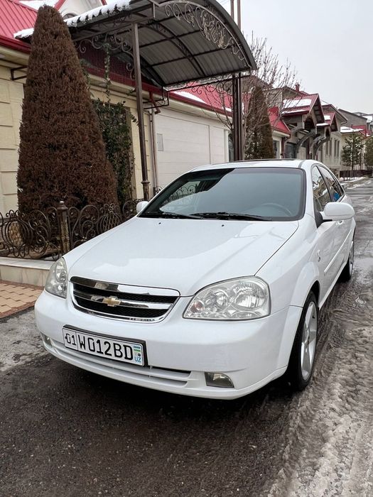 Lasetti 1.8 3pozitsiya