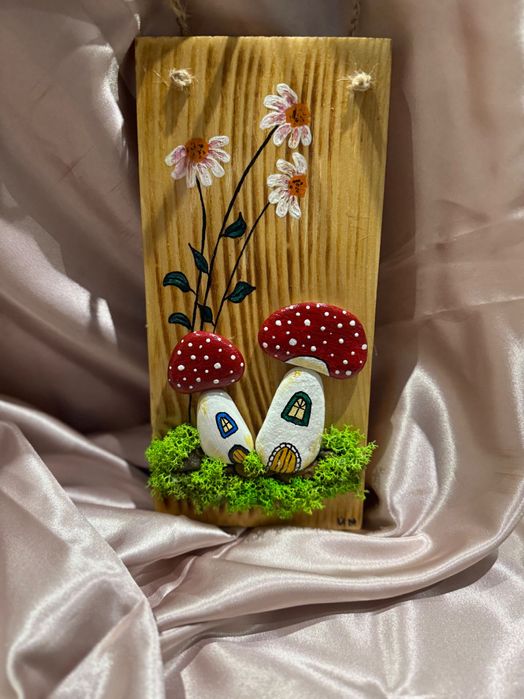 Картини от естествен камък