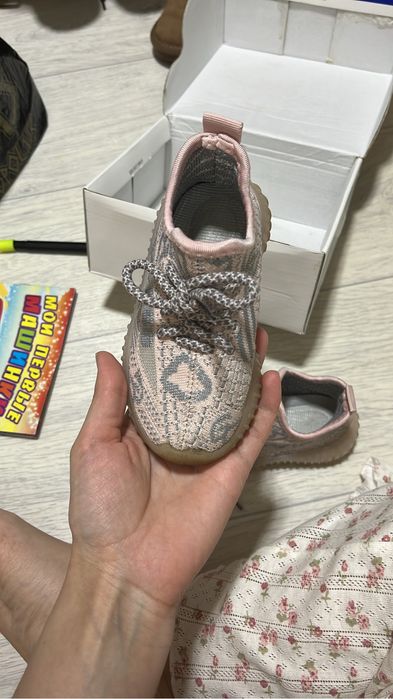 Обувь за связку бананов