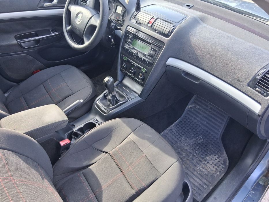 SKODA Octavia 2008 — imagine 5