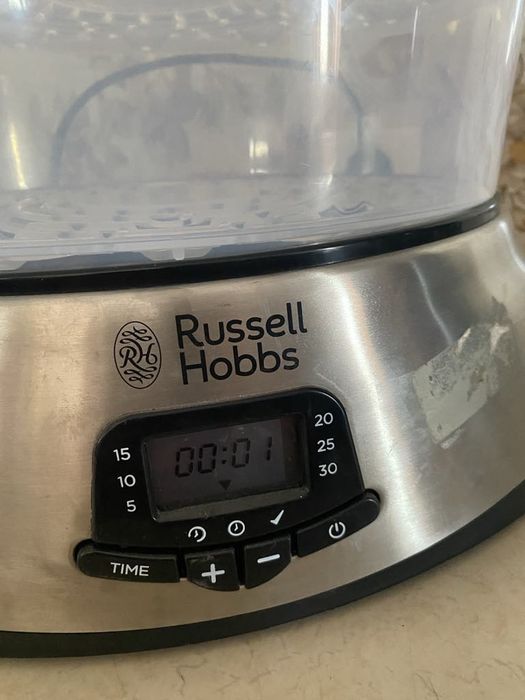 Aparat de Gatit NOU cu Aburi MaxiCook de la Russell Hobbs