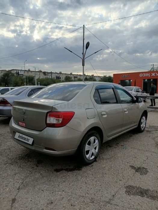 Рено логан 2. Renault Logan 2 2014 газ бензин.