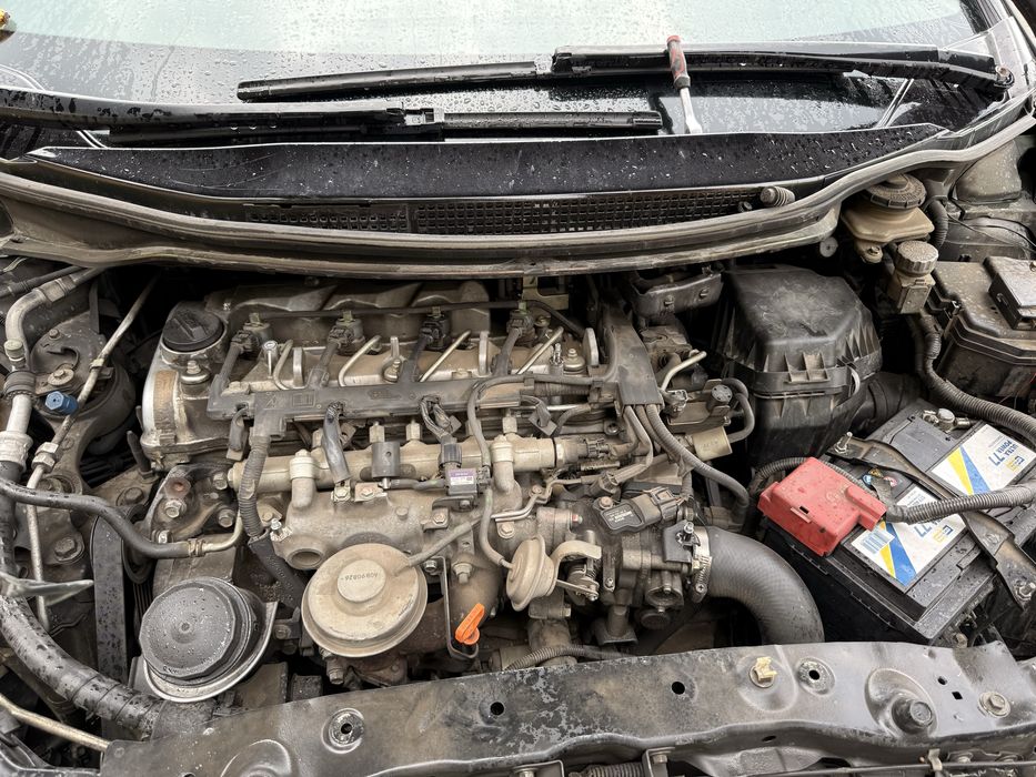 Honda civic 2010 , 2.2 140 коня на части