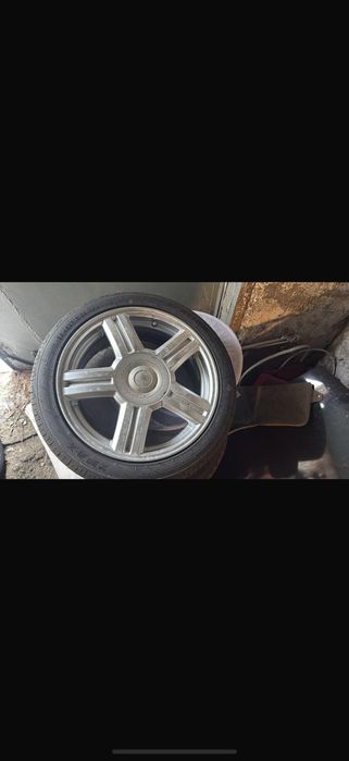 Продам один новый диск с резиной