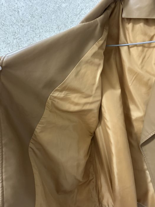 Кожаная куртка женская (эко-кожа)