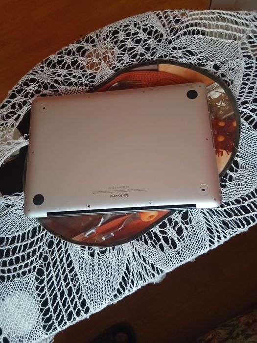 Mac book pro 650