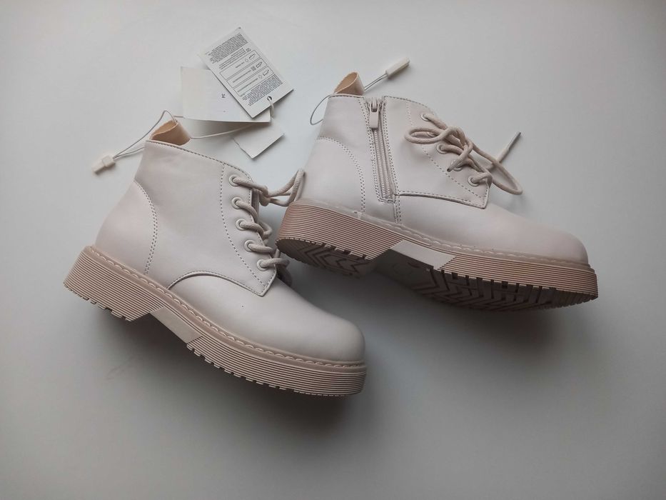 Детски боти / ботуши Reserved - НОВИ С ЕТИКЕТ