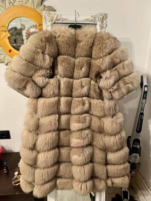 Blană naturală de vulpe polară 100% – Eleganță pură, lux absolut!