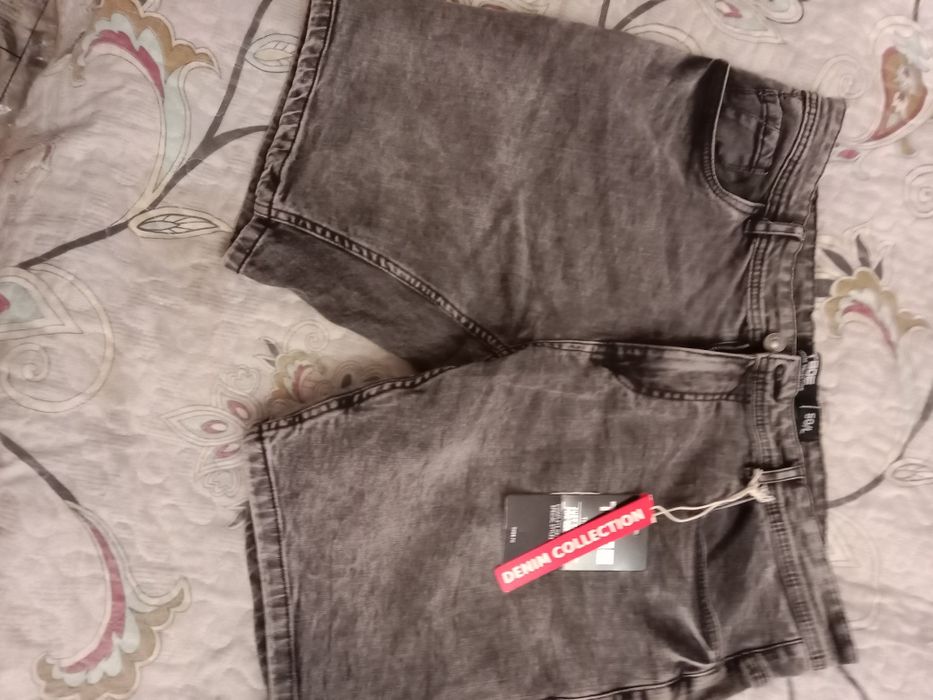 Продам шорты мужские