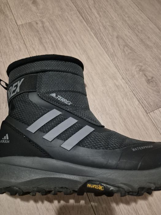 Сапоги adidas демисезонные 37р.