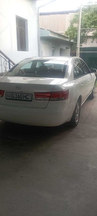 Продаётся Hyundai Sonata 2005 г., 2.4 л., атмосферный двигатель