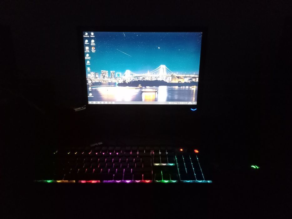 Kompyuter sotiladi nomi LG