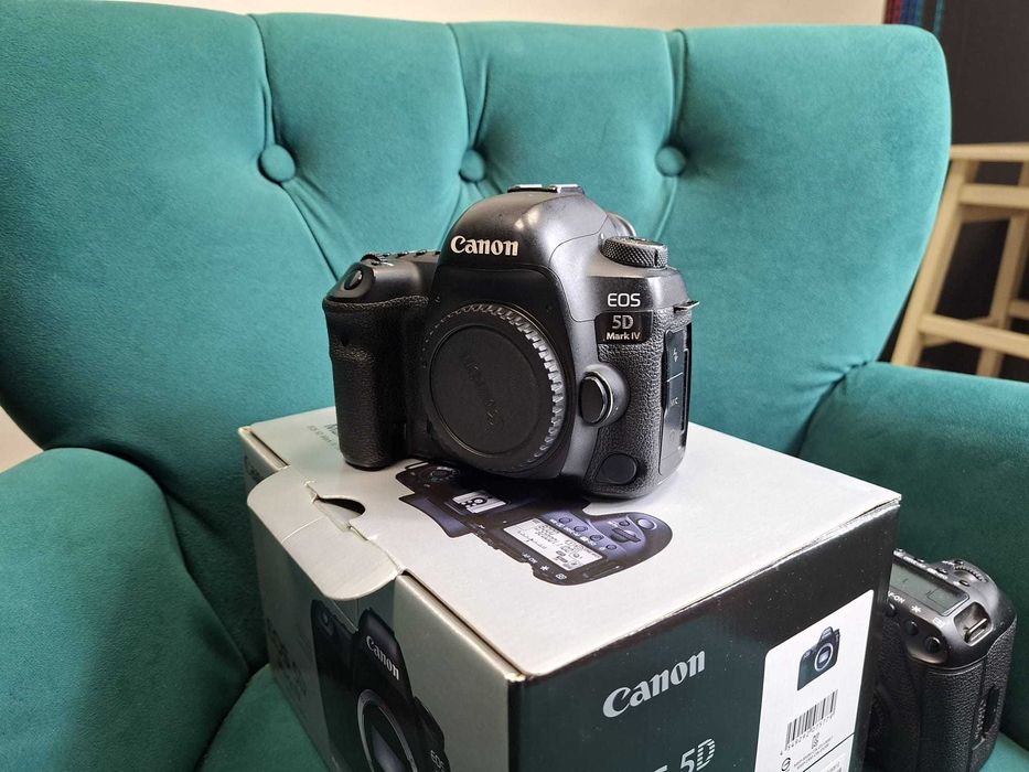 Canon EOS 5D Mark IV – stare foarte bună