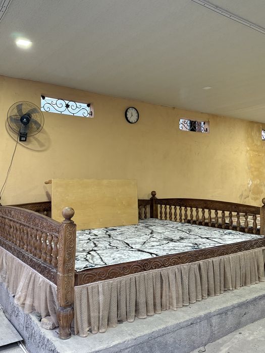 Srochniy Dacha sotiladi Chirchiqda