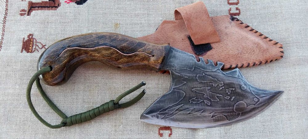 Нож за ценители.Подходящт за всяка цел-за украса,за работа,за подарък