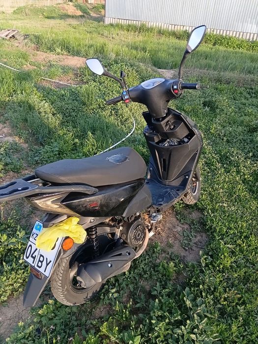 Продам скутер бу