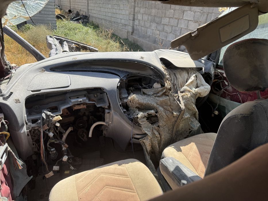 Тойота превия на запчасти