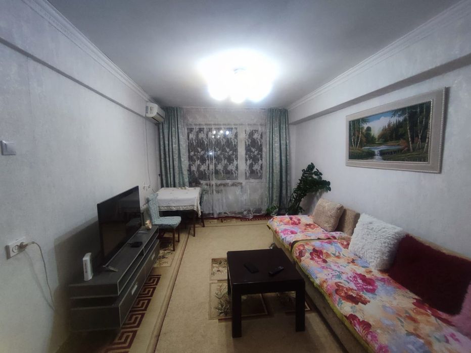 Продам 3 -комнатную квартиру
