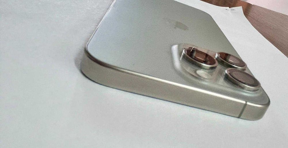 Iphone 15 promax 256 gb Azi Curier 5 lei titanium natural