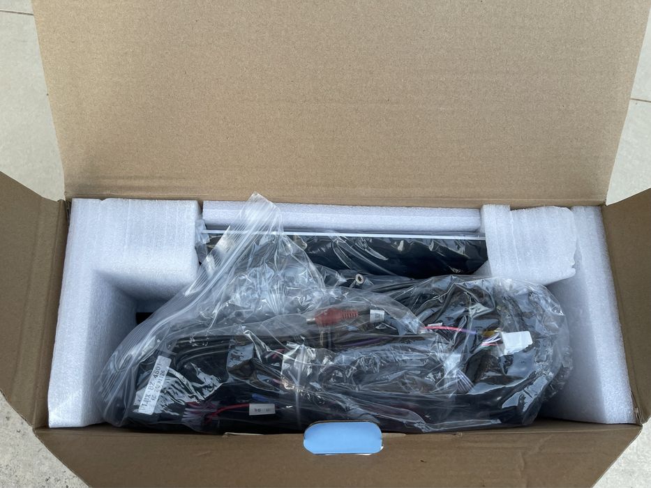 нова Мултимедия с навигация за Audi A4 A5 Q5 и Mercedes W204 W212 W207