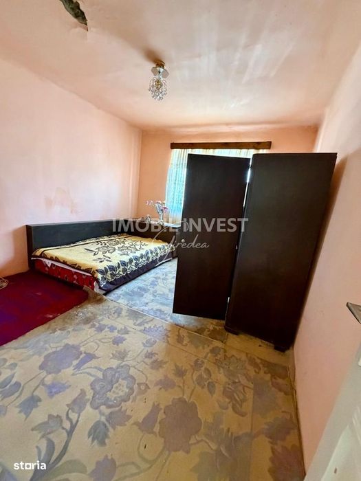 Casa individuala Ighiu, 3 camere, pivnita,anexe, gradina, 800 mp teren