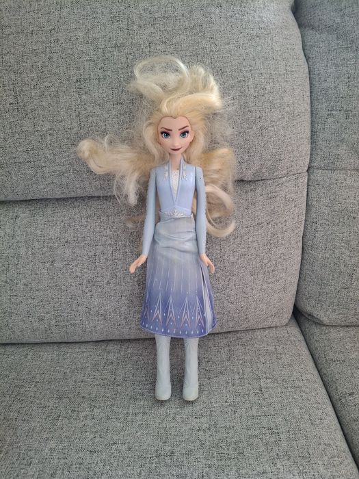 Personaj Elsa jucarie de vanzare