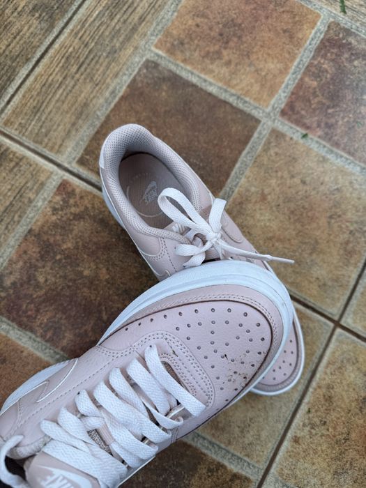 Nike 37,5 piele naturala, roz