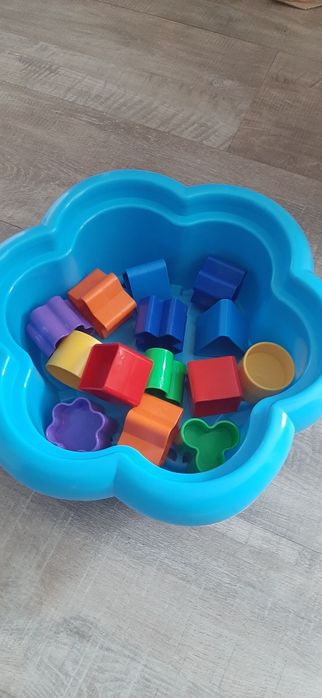 Сортер чисто нов