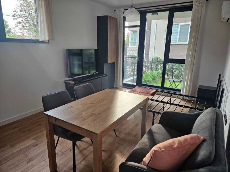 Дава се под наем Едностаен апартамент в София, Карпузица - 35 кв.м за 509.49 € - Снимка #1