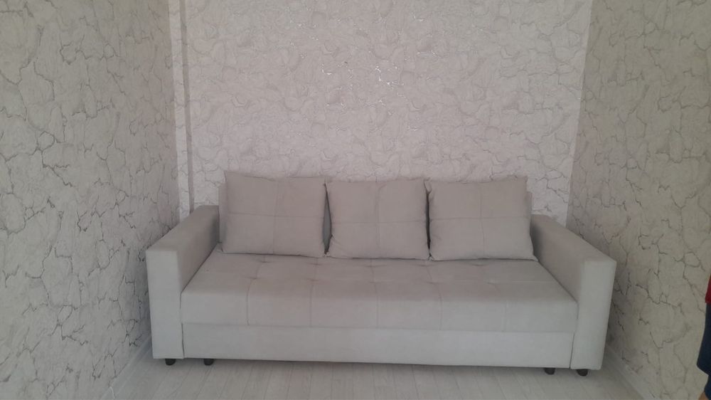 Продам Диван серый