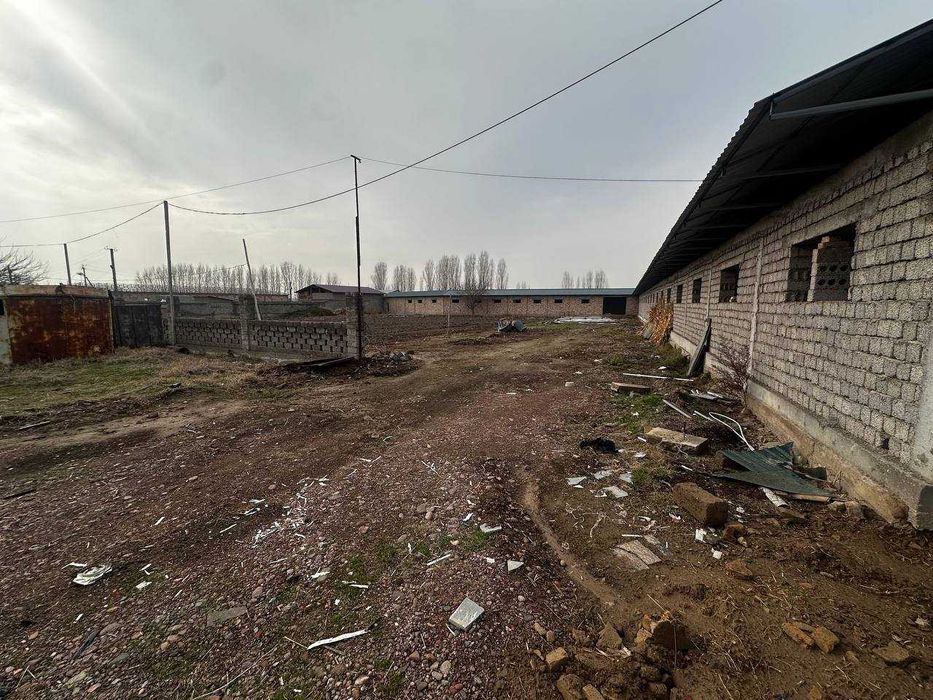 Tayyor binolar bilan yer sotiladi