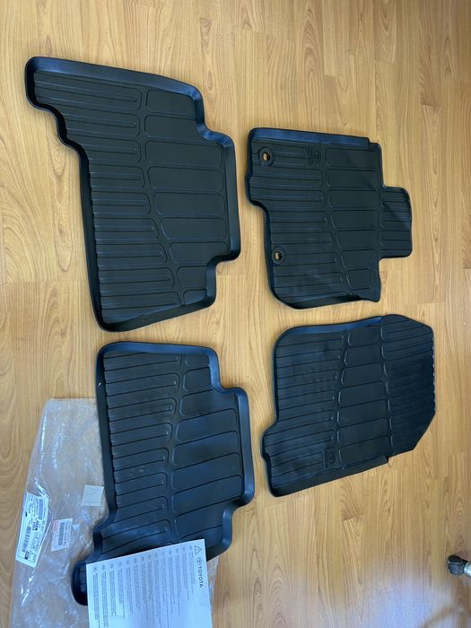 Set Covorase Noi All Weather Iarna Toyota Land Cruiser 150 Executive