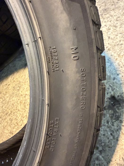 Гуми 245/45/19 PIRELLI Sottozero Winter