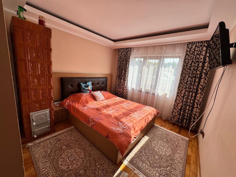 Se vinde apartament 3 CAMERE