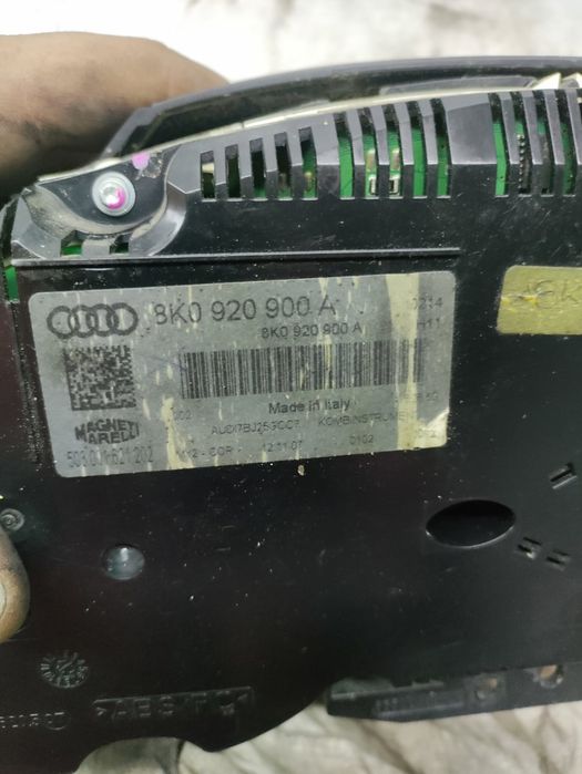 Ceasuri bord 8K0920900A Audi A4 B8/8K (2007 - 2011) 2.0 tdi CAGB