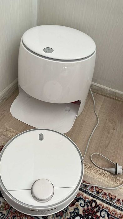 Xiomi робот пылесос