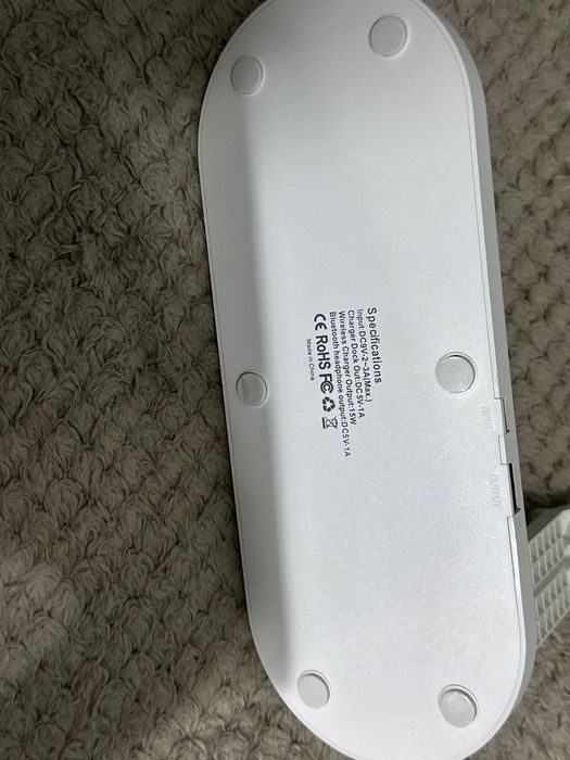 Беспповодная зарядка(айфон,андроид)