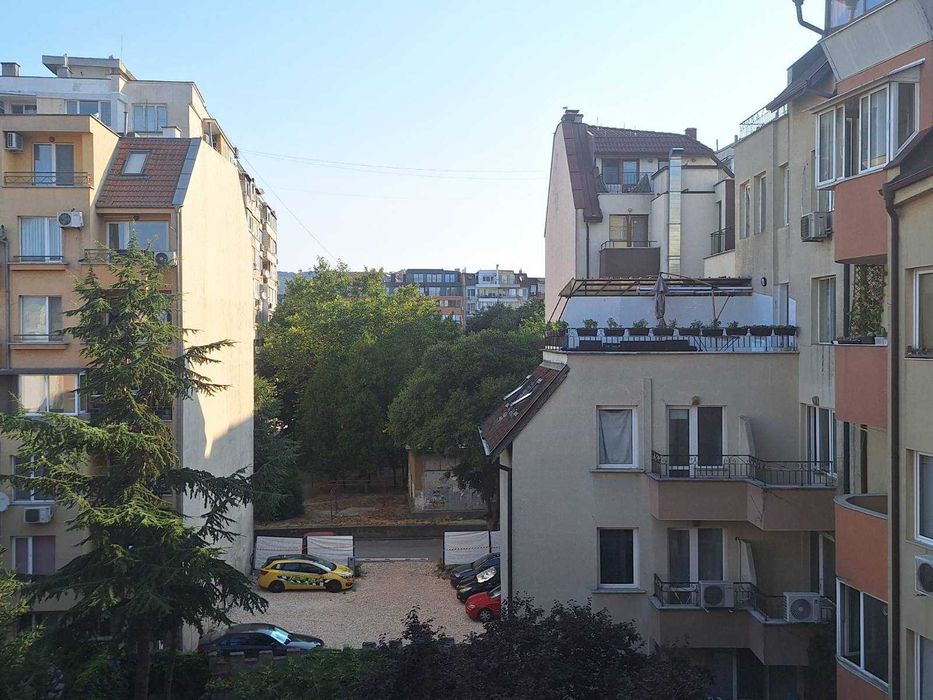 Двустаен апартамент под наем в района на Колхозен пазар Варна