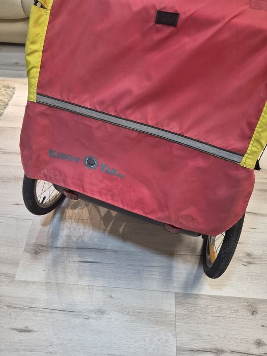 Remorca bicicleta pentru copii