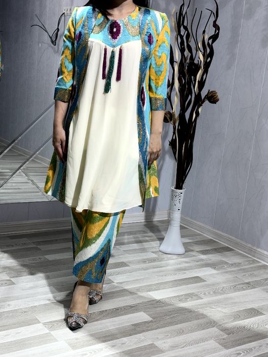 Миллий адрас  ва шифондан тикилган куйлак