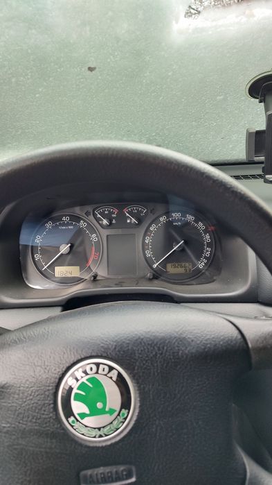 Inchirieri auto pentru nevoi personale/rent a car